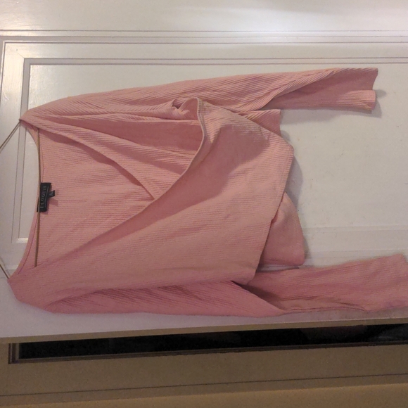 Eloquii Tops - Eloquii pink ribbed crop top